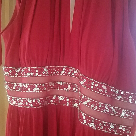 Party dress! - Picture 2 of 3
